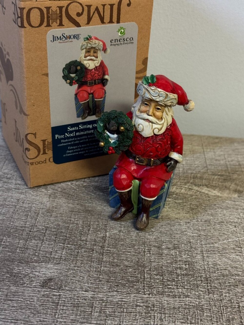 Jim Shore Santa Sitting On Gifts Mini 6011487